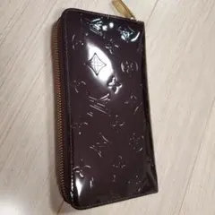 Item thumbnail for item 94f20b6e-0b05-4100-97c3-3cd5da923ce1