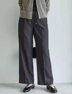 グリーンレーベルリラクシング/ニーハイフレアパンツ/ウエスト総ゴムセンタープレスのサムネイル