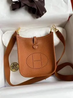 HERMES エヴリン ショルダーバッグ ブラウン