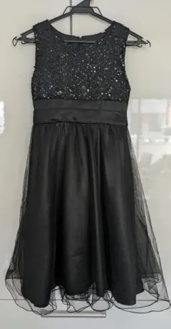 黒いスパンコールドレス 160サイズ