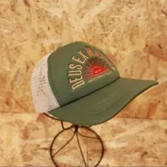 Item thumbnail for item 79561083-d898-4bd2-be41-238eb3d951c1