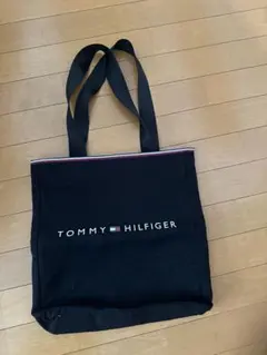 美品　未使用品TOMMY HILFIGER トートバッグ　ブラック　人気商品