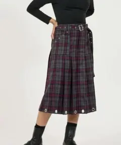 TINA：JOJUN チェック柄 ミディ丈プリーツスカート