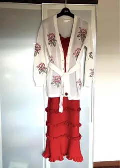 Lily Brown オフホワイトガーデ　網カーディガン ローズ柄