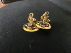 最終値下げ!!ヴィヴィアンウエストウッド タイニーオーブピアス　旧モデル