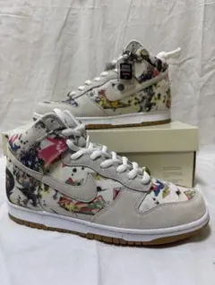 Supreme × NIKE SB DUNK HIGH Rammellzee