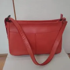 レディースショルダーバッグ 革