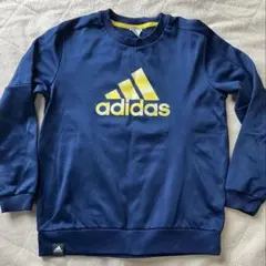 adidas ネイビー トレーナー