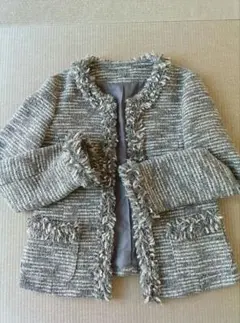 ノーカラージャケット　ツイード　たっぷりフリンジ　グレー　９号
