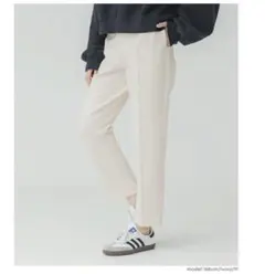 【新品未使用】coca 裏起毛テーパードパンツ　Mサイズ