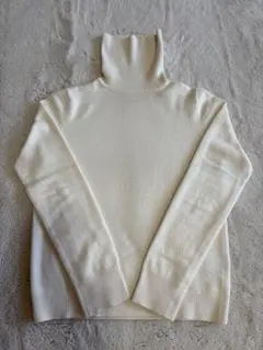 UNIQLO カシミヤ 100% タートルネックニットセーターS