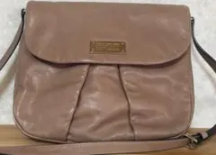【くすみピンク】人気MARC BY MARC JACOBSレザーショルダーバッグのサムネイル