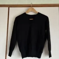 【美品】SENSE OF PLACE Vネック　セーター　ニット　黒
