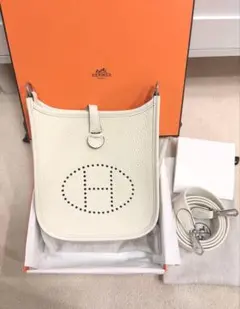 美品 HERMES エブリン PM ナタ 美品 HERMES エブリン PM ナタ - メルカリ