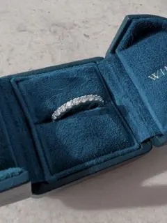 HARRY WINSTON ラウンドカット　プロングセットリングのサムネイル