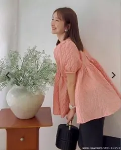 ★超美品fitmore バックリボンジャガードペプラムトップス