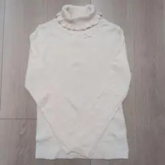 【美品】ファミリア　タートルネックセーター　130
