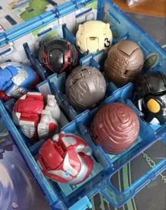 ウルトラエッグ9体　バトルアタッシュケースセット