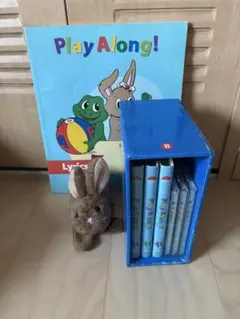 DWE Play Along! プレイアロング　フロギー　バニー　ぬいぐるみ付 Amazon.co.jp: DWE パペット ぬいぐるみ プレイアロング