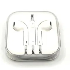 Apple純正EarPods with 3.5mm Headphone Plug
