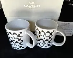 新品未使用　COACH ゴールドロゴ マグカップ 2個セット