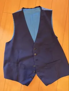 極美品 LARDINI コットン ジレ ネイビー 46 - メルカリ