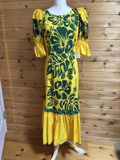 ClASSIC HAWAII フラダンス用ムームー made in US M - メルカリ
