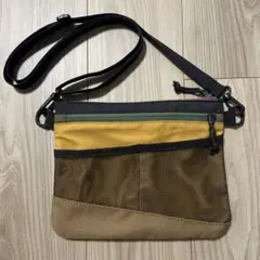 【完売品】ワークマン サコッシュ ショルダーバッグ マルチカラー♡