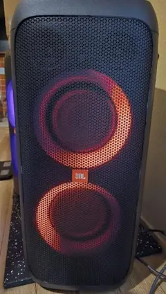 JBL Partybox 310 物凄い迫力！物凄い重低音！バッテリー内蔵！のサムネイル