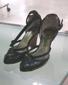 ダイアナ  アンクルストラップ パンプス サンダル