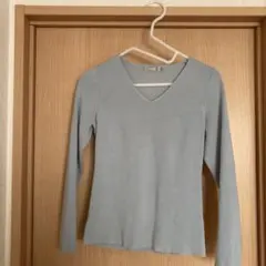 [12月1日まで値下げ]overE Vネックニット　ブルー