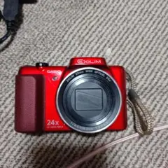 EXILIM レッド デジタルカメラ ケース付き - メルカリ