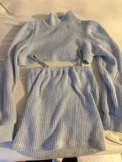 lilLilly リルリリー　ニットセットアップのサムネイル