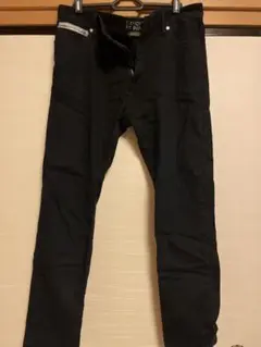 メンズデニム　ジーンズ　ボトムス　パンツ　ズボン