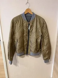 【極美品】カタリスト 21FW MA-1 ドッキングブルゾン 切替 48 ピンク 極美品】カタリスト 21FW MA-1 ドッキングブルゾン 切替 48 ピンク