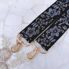 スマホショルダーストラップ 花柄 黒