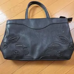 黒　皮ハンドバッグ
