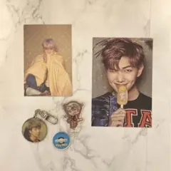 BTS RM キーホルダー　トレカ　アクリルスタンド