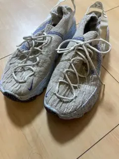 NIKE Space Hippie 04 スニーカー