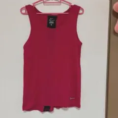Nike DRI-FIT ピンクタンクトップ