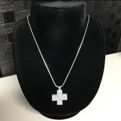 スワロフスキー　ネックレス　クロス　十字架　ブルー
