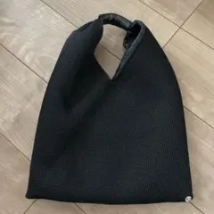 Item thumbnail for item 6907e00e-6e0f-4ae0-b62c-230c2238bb77