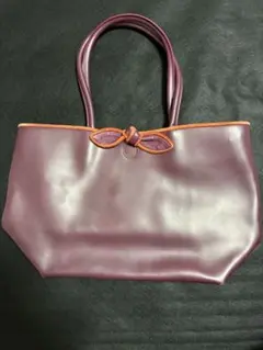 Item thumbnail for item 40c4483c-d131-45d1-8eb1-775b48524a76