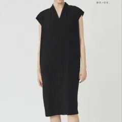 完売品 ベイジ 【L-size】CINDY Vネックワンピース ネイビー