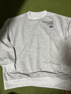 薄手トレーナー