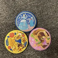 ディズニー刺繍缶バッチ２