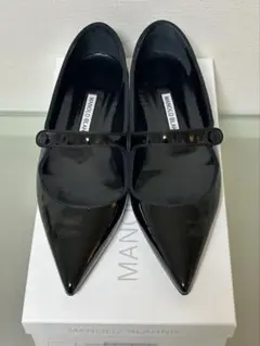 美品 MANOLO BLAHNIK KULOGLU スエードメリージェーン 36 - メルカリ