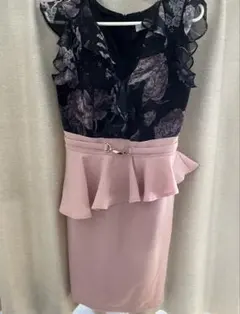 キャバドレス ジュエルズ　　ペプラム　ピンク　花柄