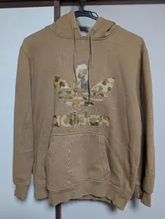 adidas パーカー （М）