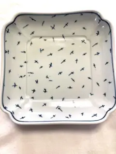 【東屋　木瓜角皿　正角　限定品　ヒラヒラ】scopeのサムネイル